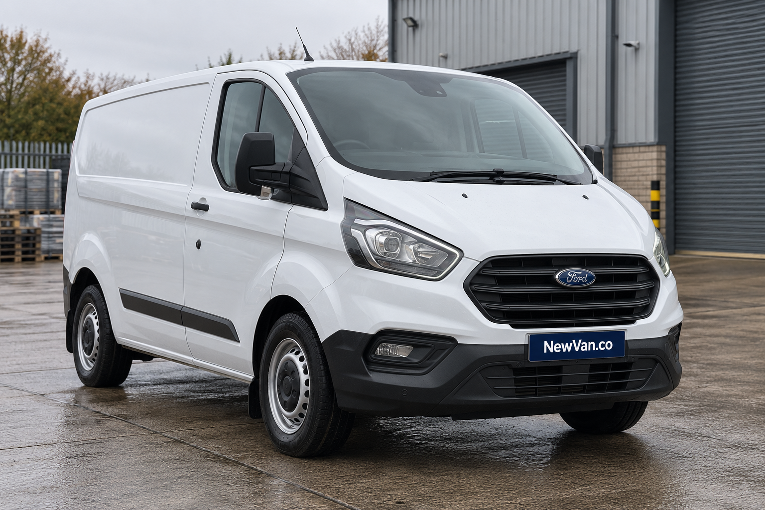 Illustration of a previous-generation Ford Transit Custom panel van with a NewVan.co plate